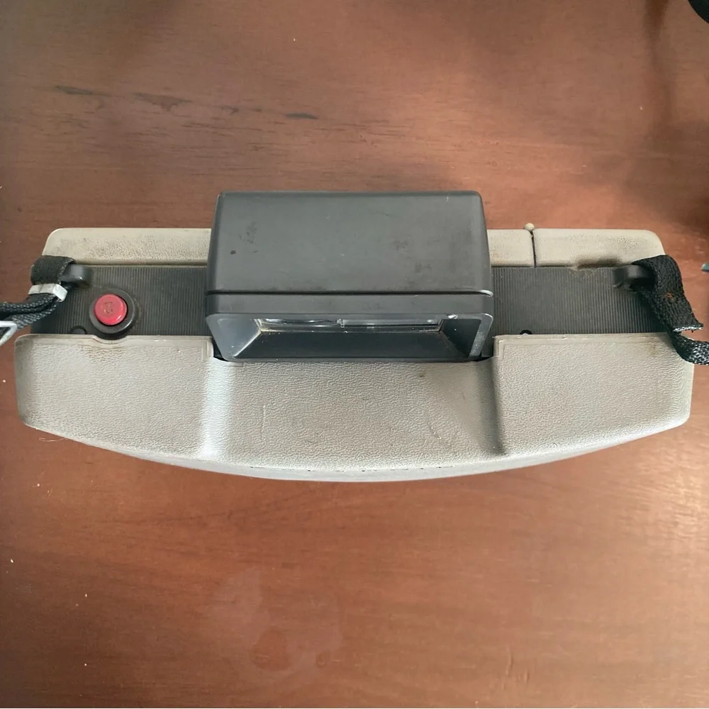 Vintage Polaroid Automatic 104 Land Camera with case and Flash Untested As Is